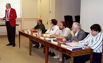 photo6low.jpg (32600 bytes)